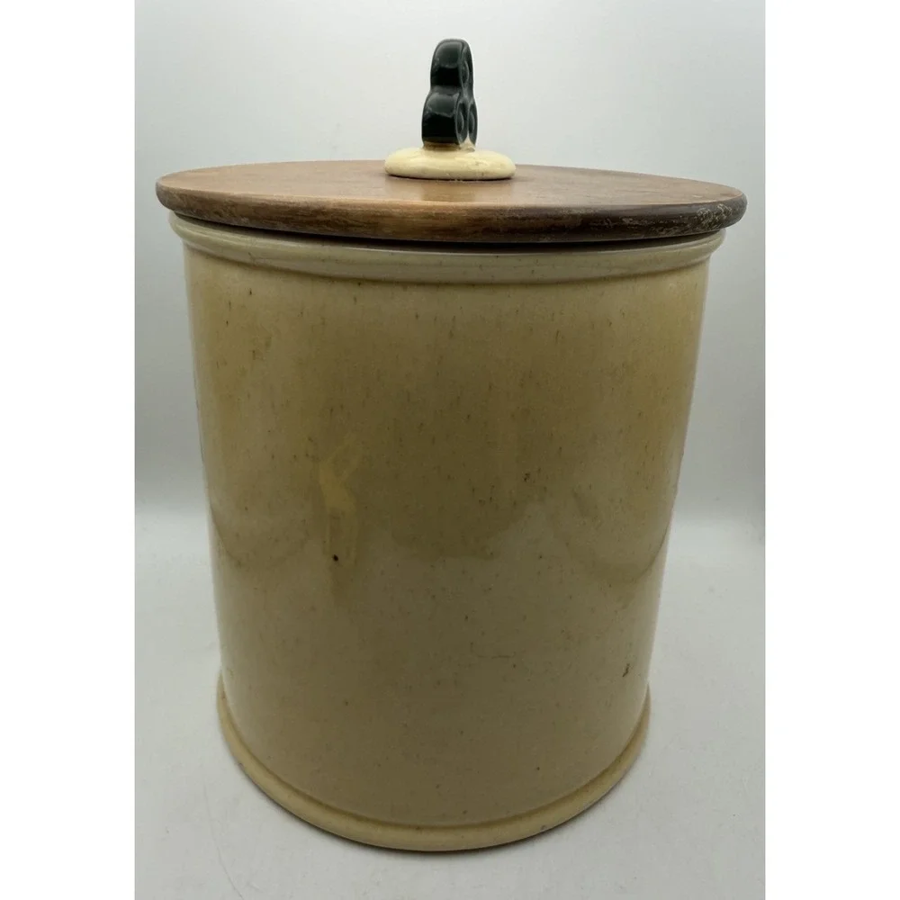 Metlox Poppytrail Homestead Provincial Flour Canister Wood Lid Farmhouse USA